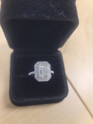 Not Sure/Unknown 2.67 Carat F VVS2 Emerald Lab Grown Diamond Ring