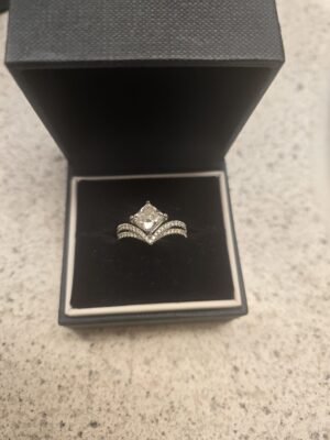 Not Sure/Unknown 2.00 Carat E VVS2 Princess Lab Grown Diamond Ring