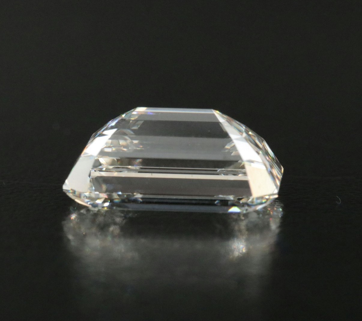 IGI 6.86 Carat J VS2 Emerald Lab Grown Diamond Loose Diamond - Image 3
