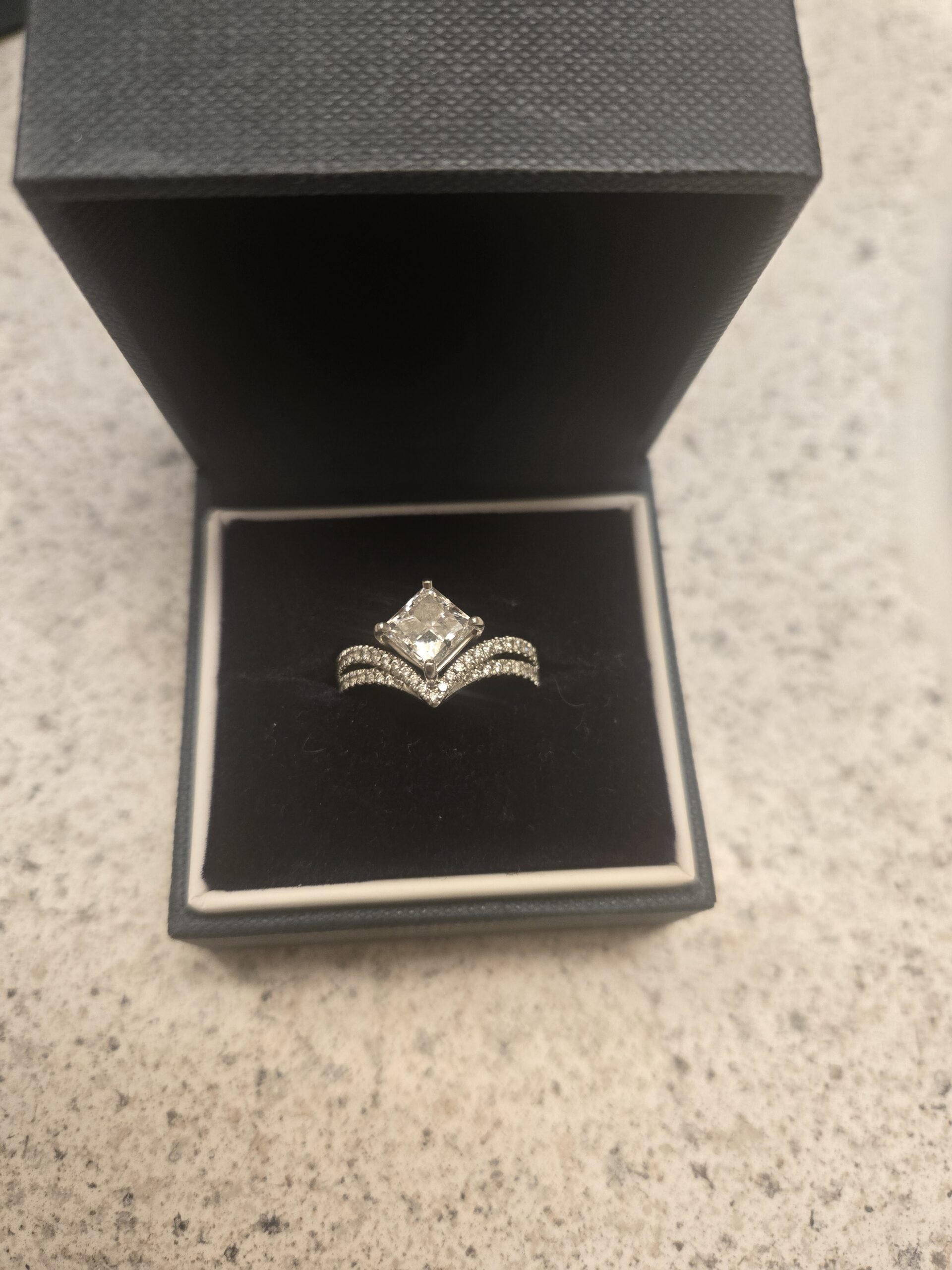 Not Sure/Unknown 2.00 Carat E VVS2 Princess Lab Grown Diamond Ring - Image 2