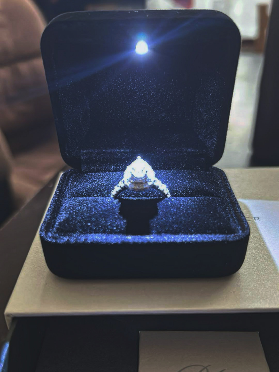 Not Sure/Unknown 1.5 Carat F VS2 Pear Lab Grown Diamond Ring - Image 2