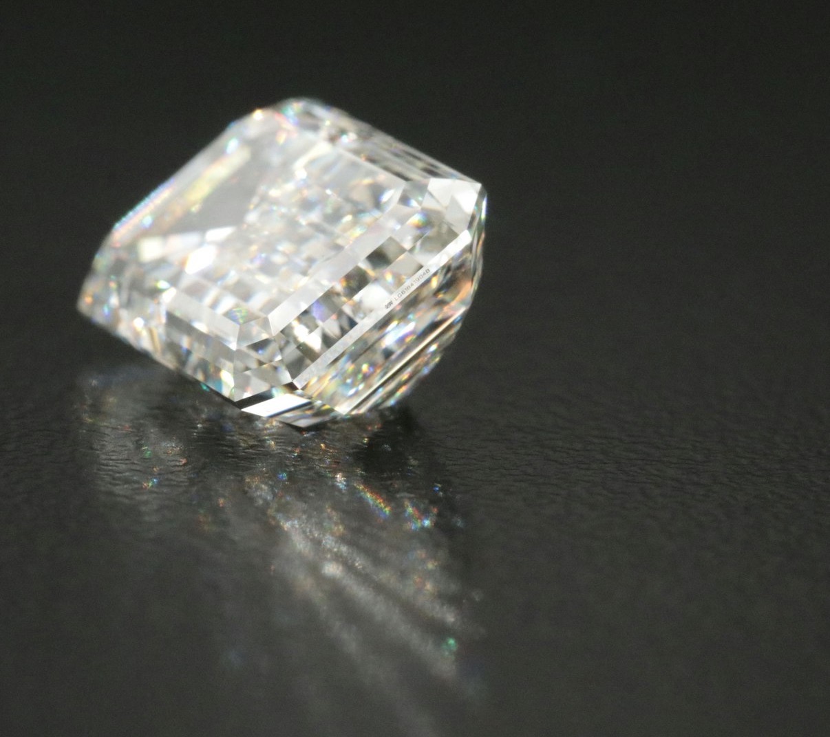 IGI 6.86 Carat J VS2 Emerald Lab Grown Diamond Loose Diamond - Image 4