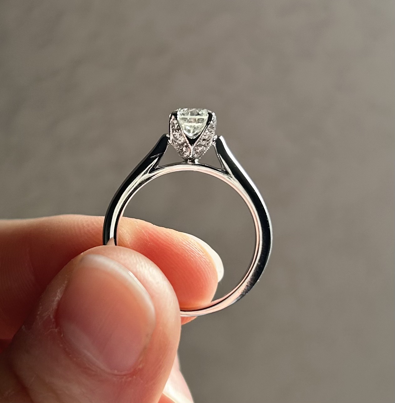 Not Sure/Unknown 0.73 Carat H SI2 Round Natural Diamond Diamond Ring - Image 4