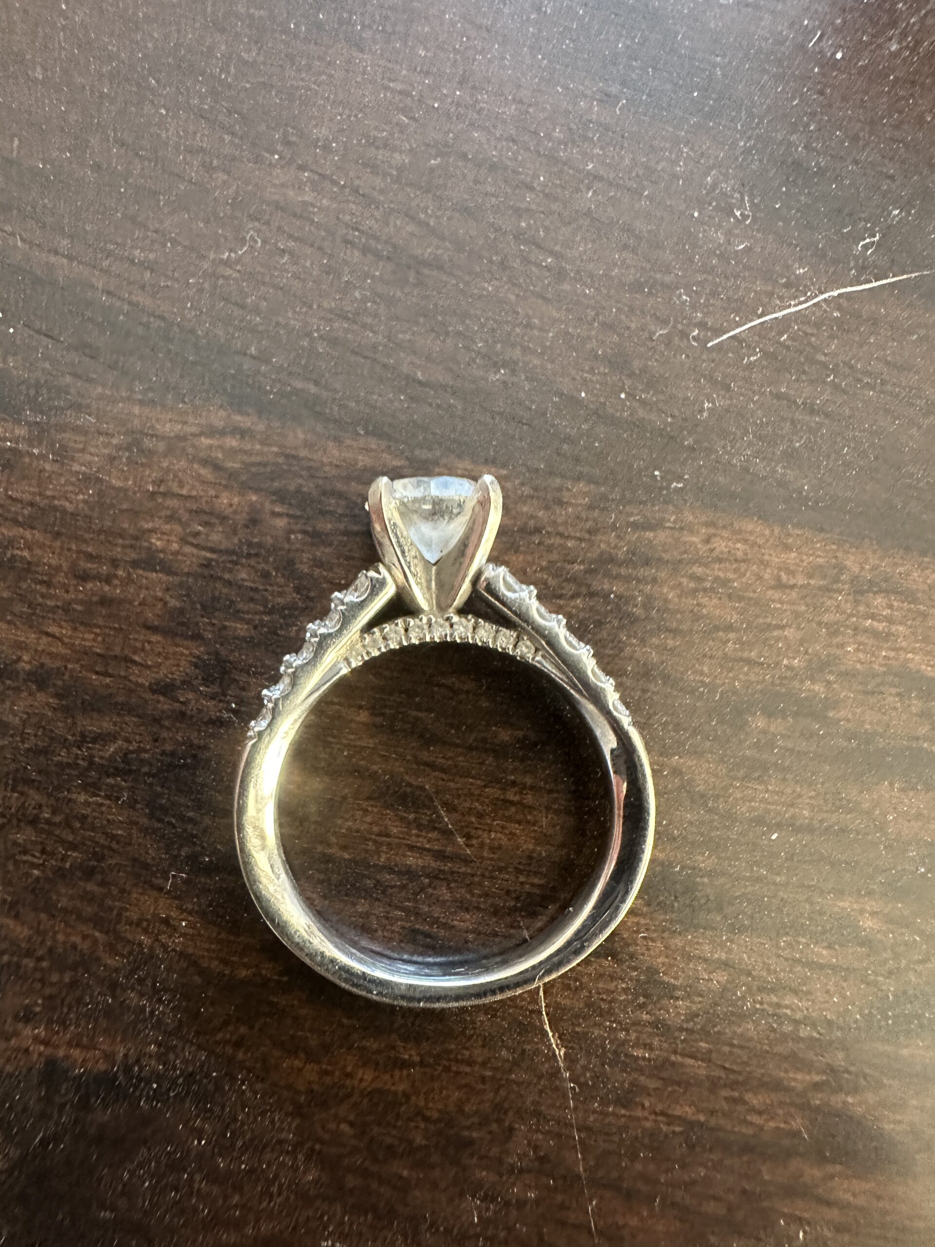 IGI 3.7 Carat D VVS2 Round Lab Grown Diamond Ring - Image 3