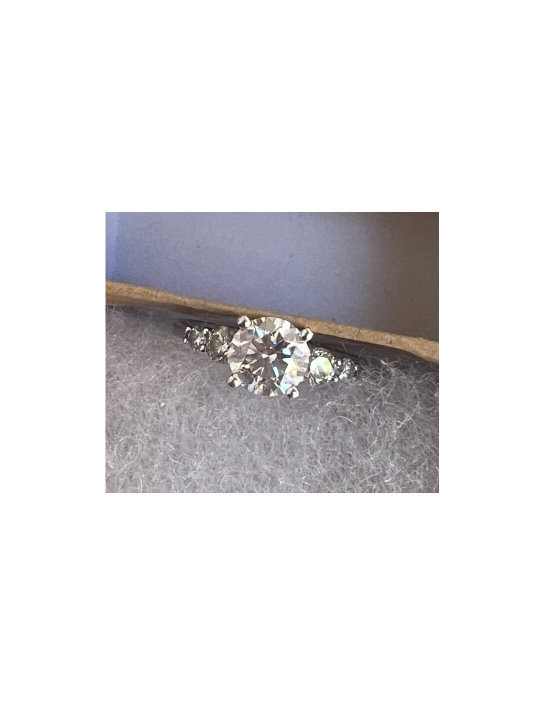 Not Sure/Unknown 14 Carat F VS1 Round Lab Grown Diamond Ring - Image 3