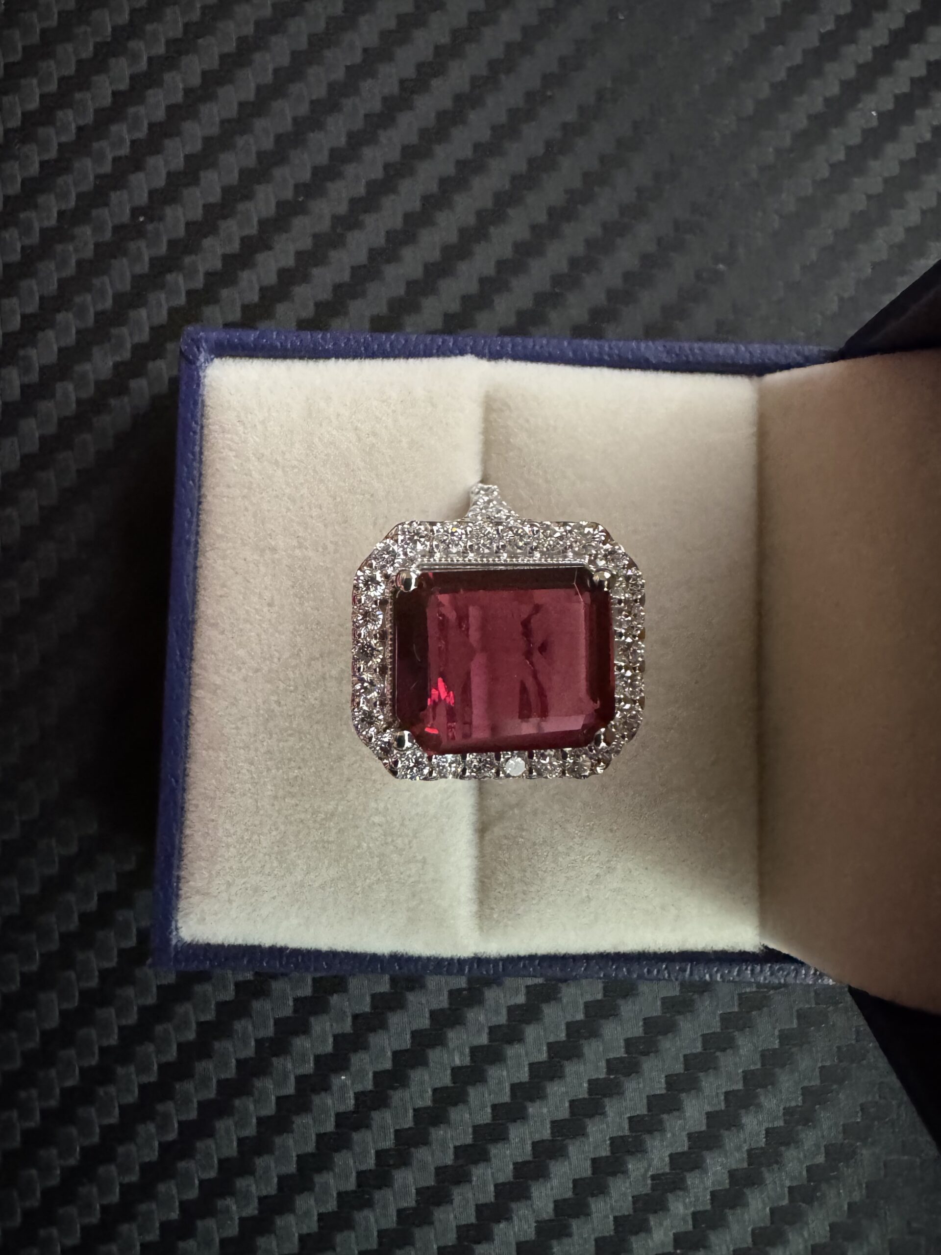 Not Sure/Unknown 6.02 Carat VS2 G Emerald Lab Grown Diamond Ring - Image 3