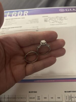 Not Sure/Unknown 1.06 Carat D VS2 Round Lab Grown Diamond Ring