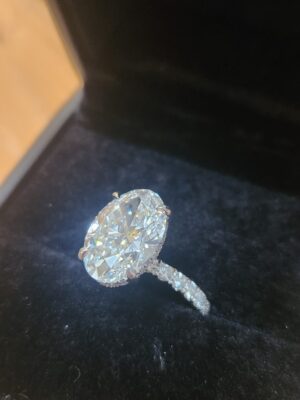 IGI 5.07 Carat E VS2 Oval Lab Grown Diamond Ring