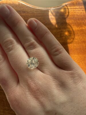 IGI 4.14 Carat G VVS2 Round Lab Grown Diamond Loose Diamond