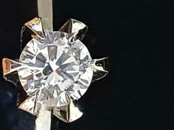 0.69 CT Vintage Diamond Ring - Image 7