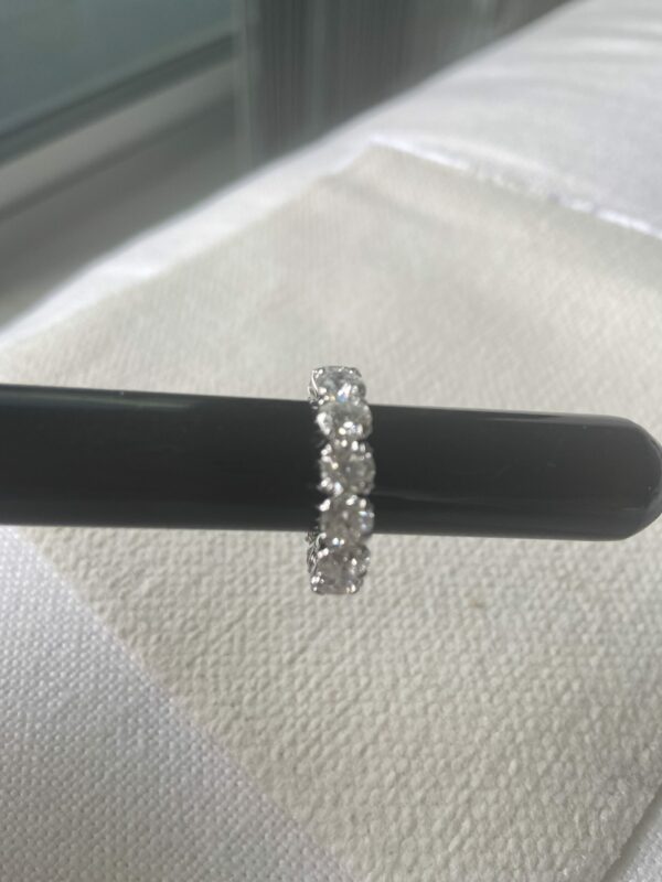 7 CT D-F VS Lab Grown Jean Dousset Round Brilliant Eternity Band - Image 5