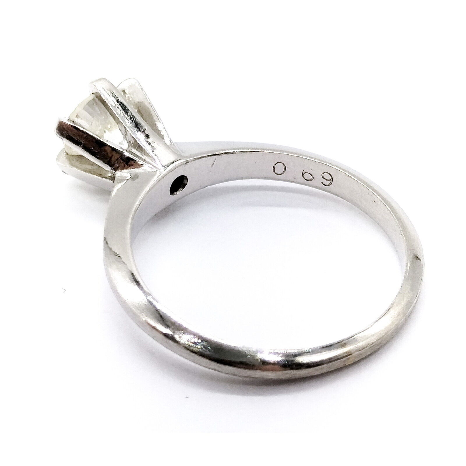 0.69 CT Vintage Diamond Ring - Image 2